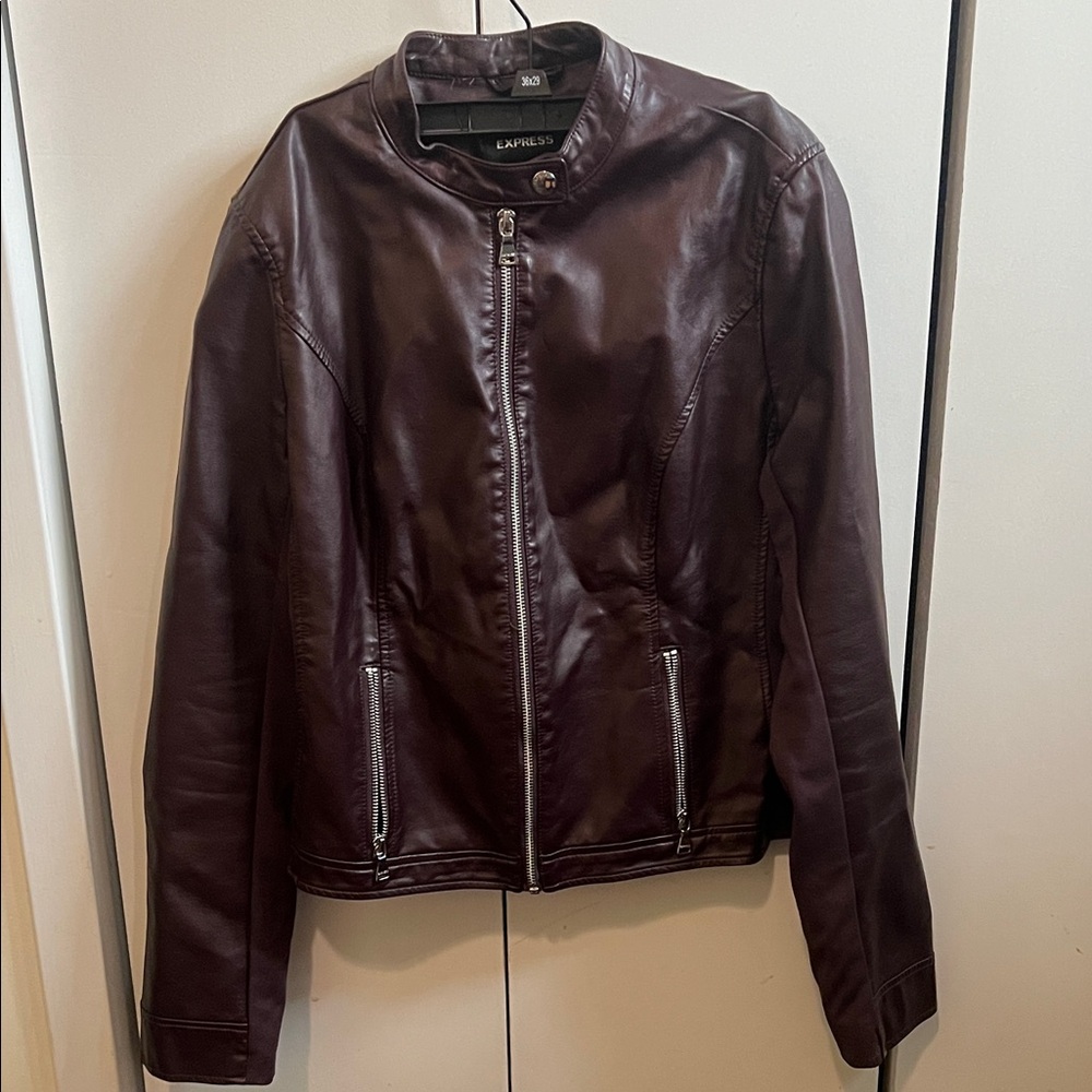 Express Women's Leather Jacket - Dark Brown